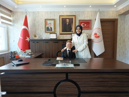 23 Nisan Ulusal Egemenlik ve Çocuk Bayramı Dolayısıyla Kaymakamlık Makamında Koltuk Değişimi Gerçekleşti